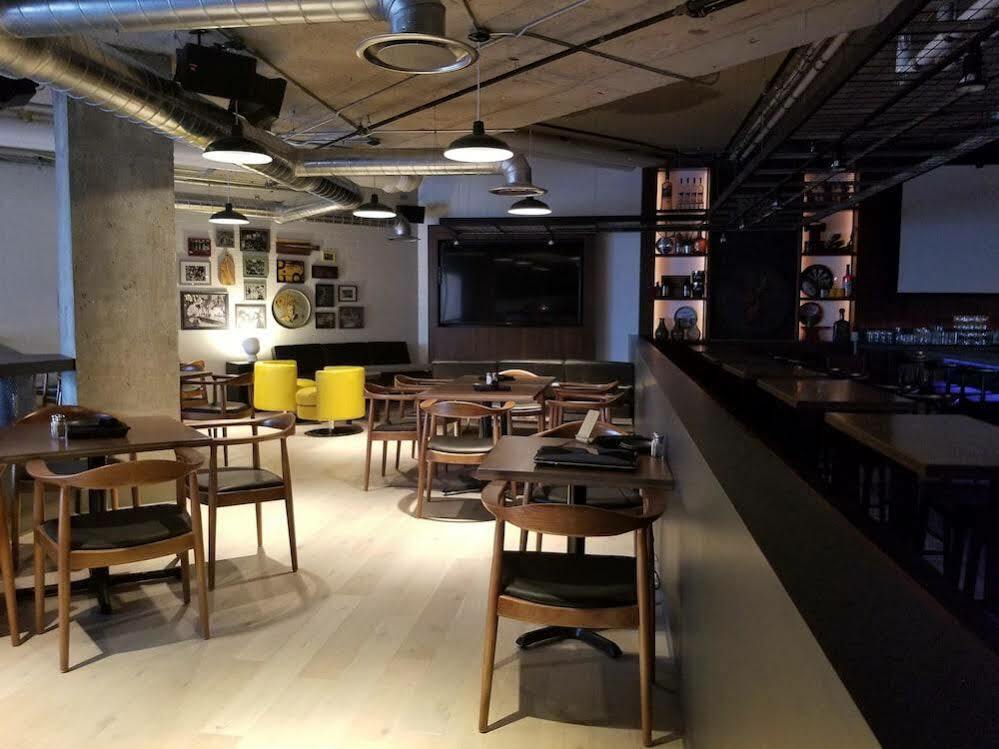 哈利法克斯福朋喜来登酒店 外观 照片